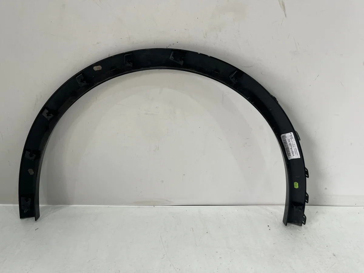 Kotflügelverkleidung vorne links Renault Megane V image 6