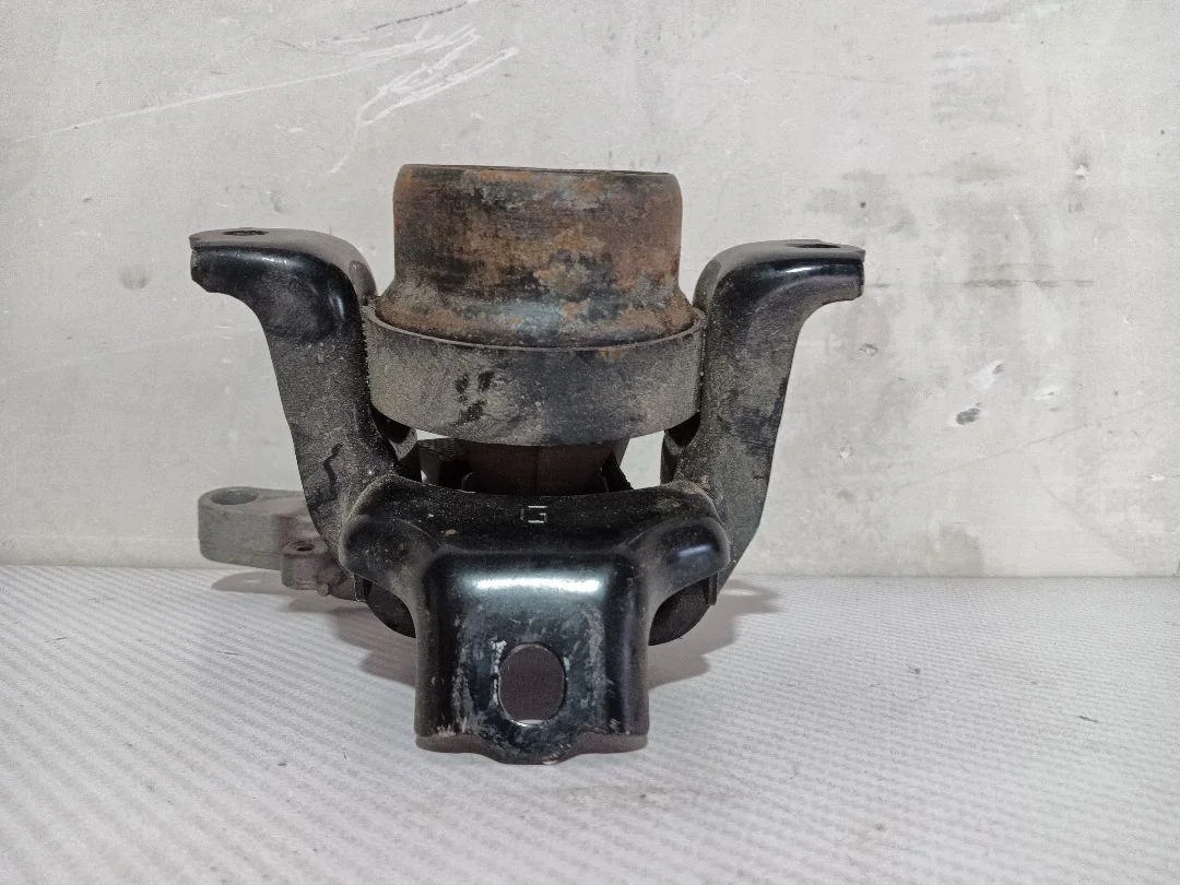Support moteur Suzuki Baleno II 11610-68P5 image 4