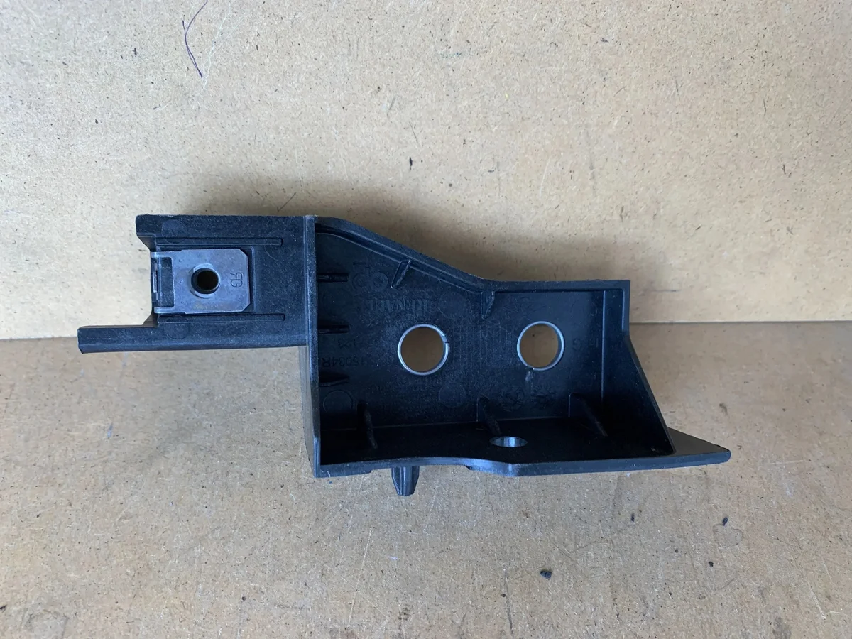 Halterung Scheinwerfer Links Renault Master IV 622215034R image 3