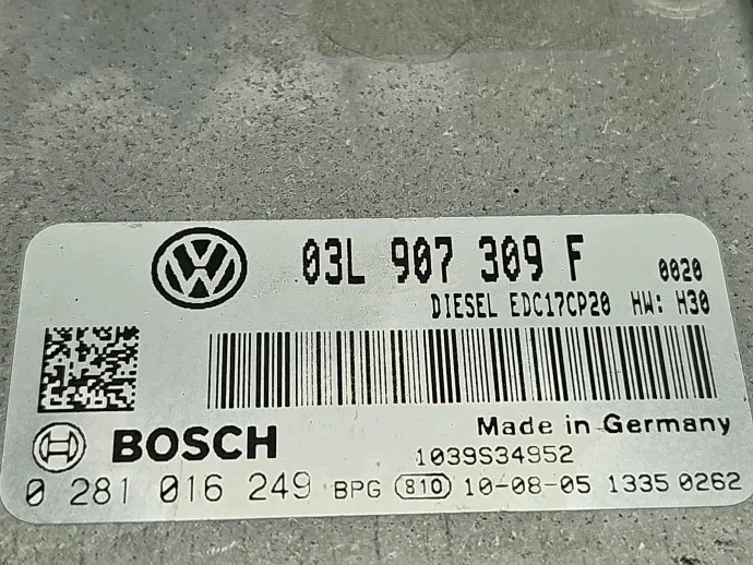 VW Passat B6 ECU Engine Control Unit 03L907309F image 4