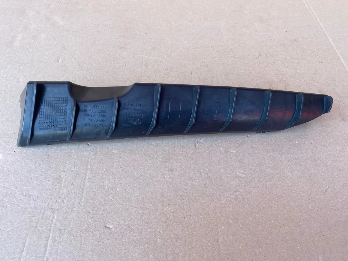 Front Left Bumper Bracket Hyundai Tucson 86555-D7500 image 3