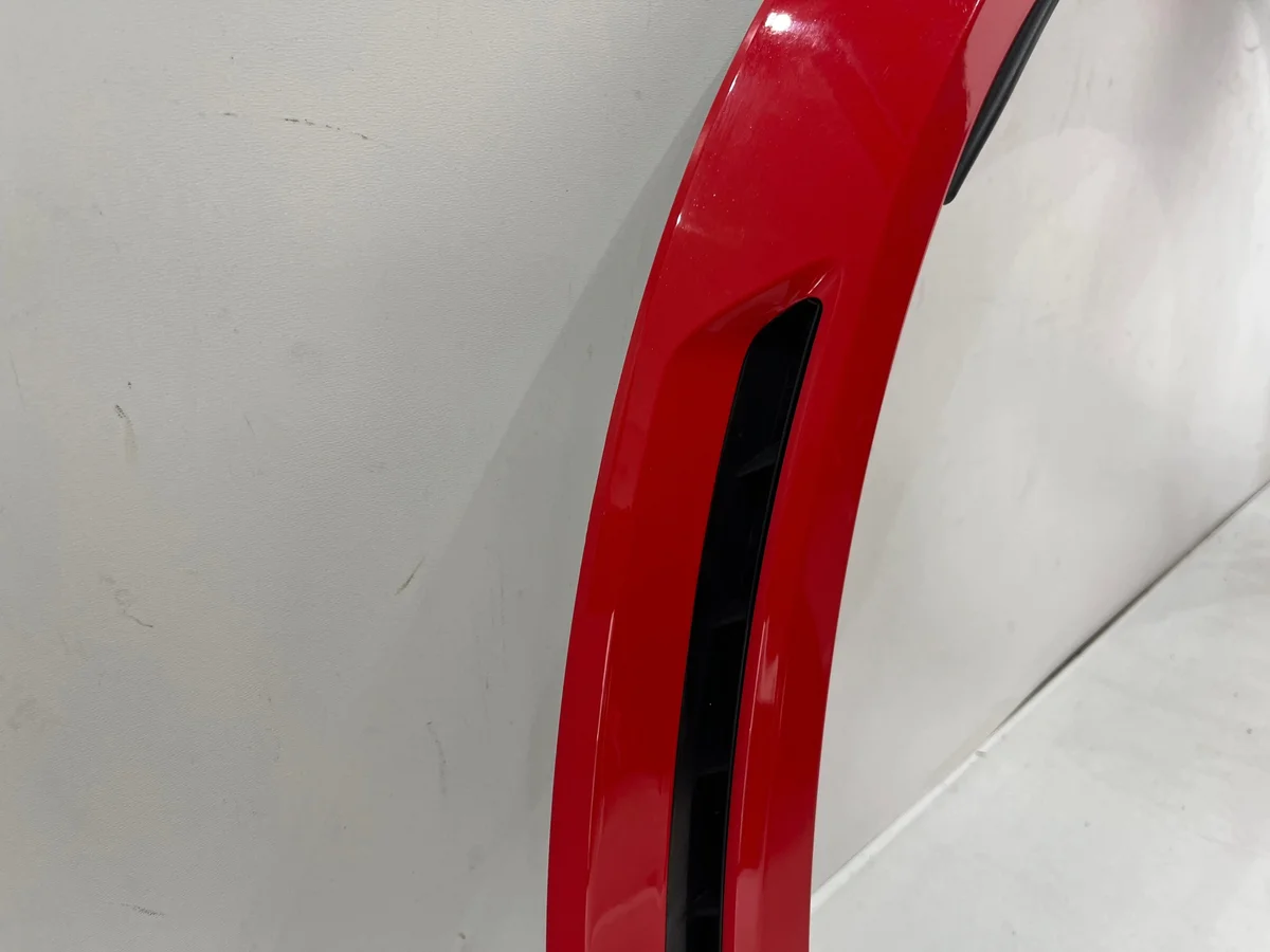 Audi e-tron S linker voorspatbordlijst gebruikt image 3