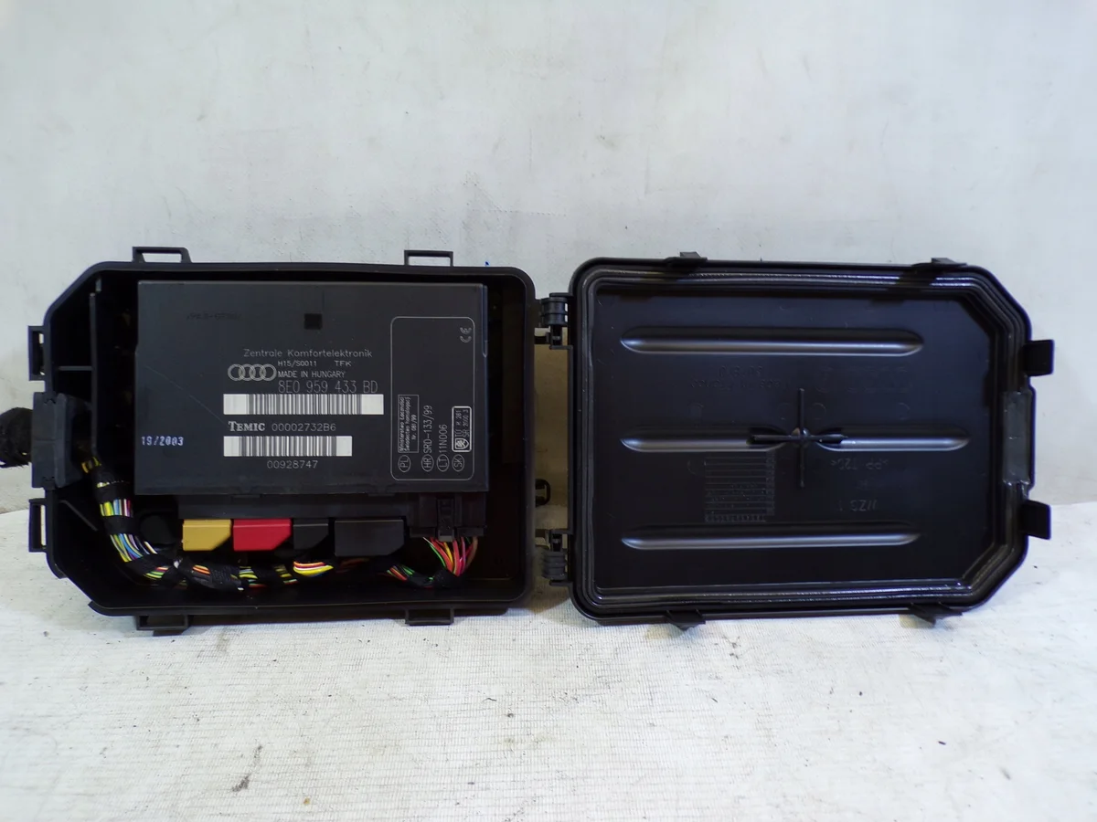 Comfort Module Audi A4 B6/B7 8E0959433BD