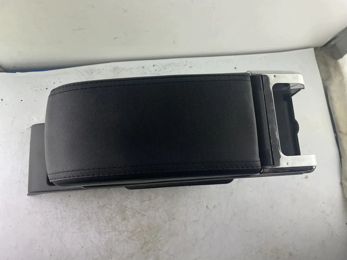 Armstöd Volkswagen Polo 9N 6Q0 863 319H