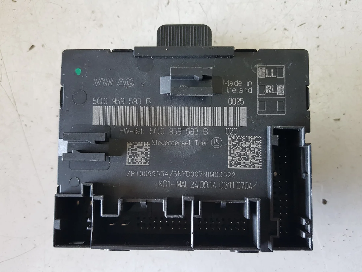 Module de porte Audi A3 8V 5Q0959593B