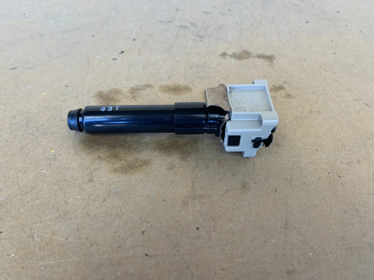 Spuiter Koplamp Links Mazda 6 2012- Gebruikt