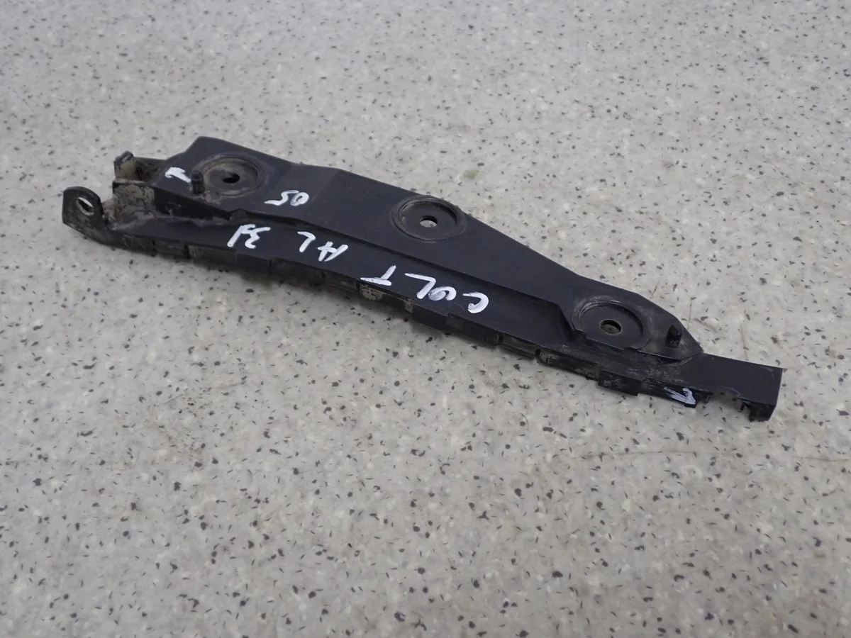 Mitsubishi Colt 04-13 Achterbumper Clip Links image 5