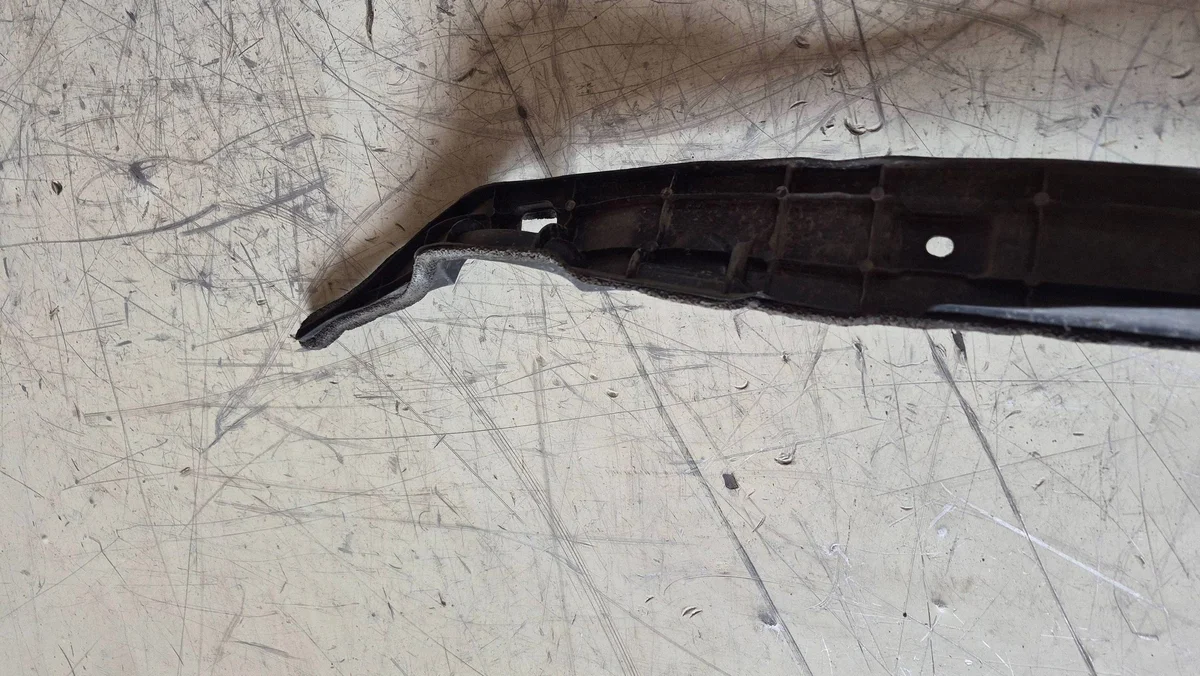 Schutzblechverkleidung links vorne Toyota Corolla E210 image 3