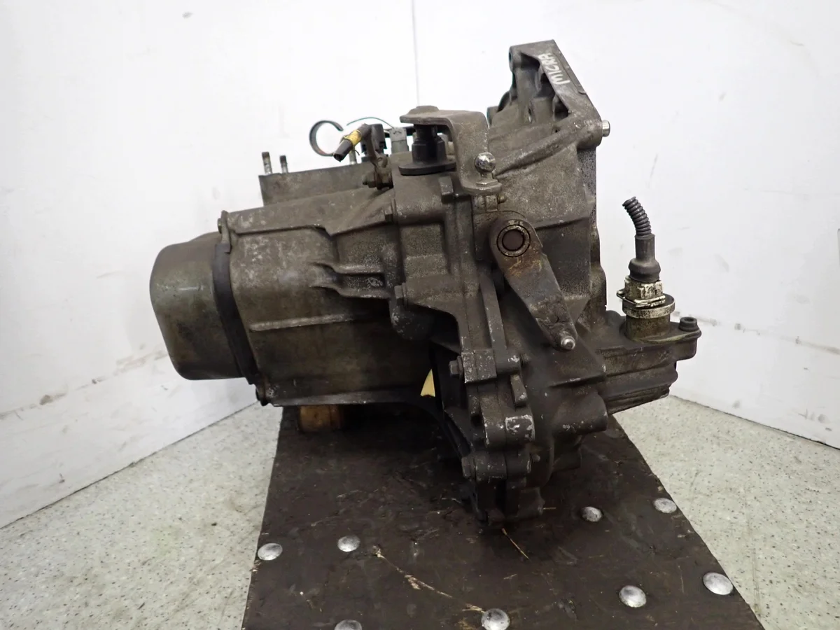 Boîte de vitesses Nissan Micra K11 1.5D manuelle image 6