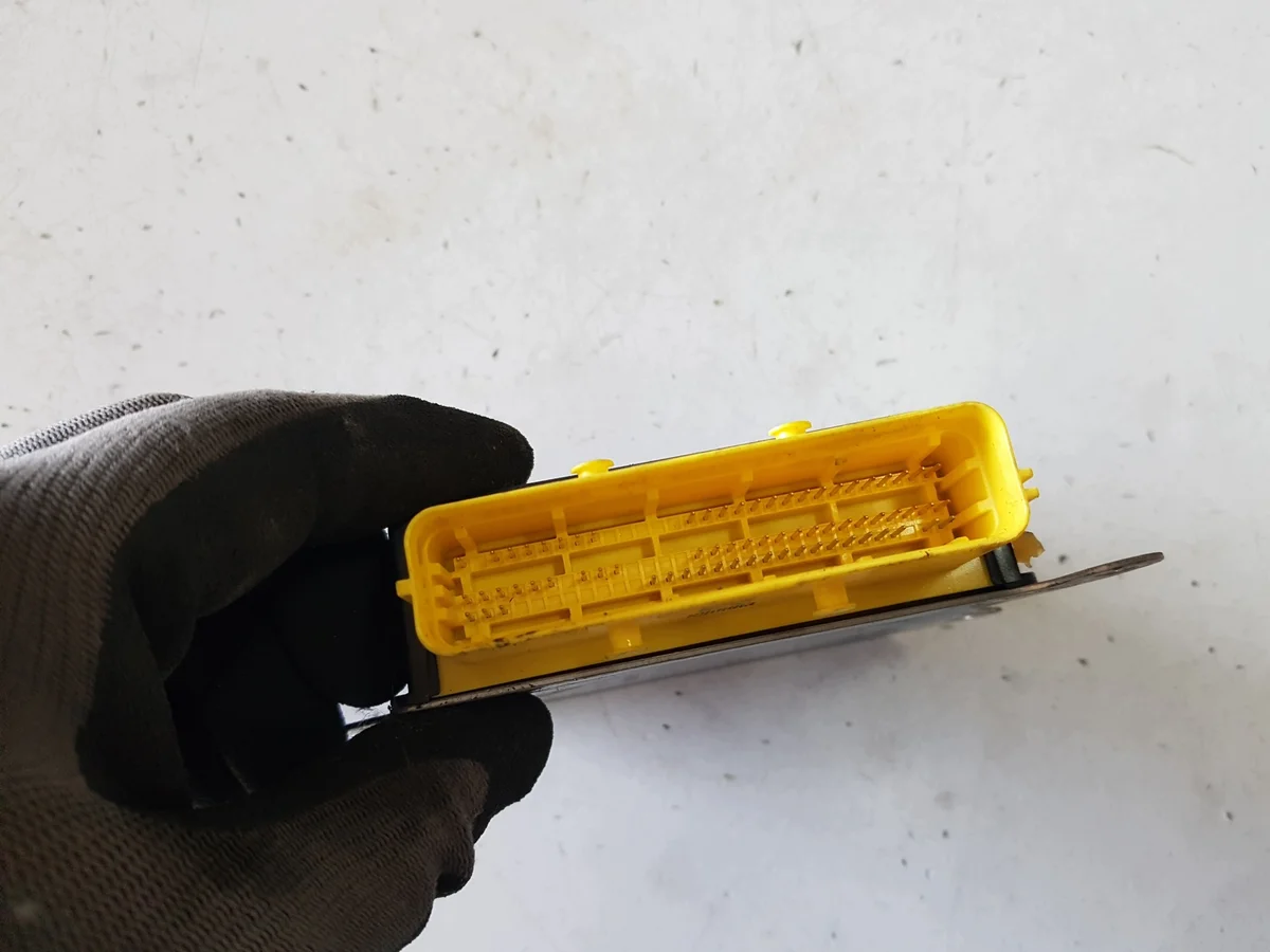 Audi A3 8V Airbag Sensor Module 5Q0959655N image 3