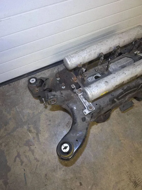 Maserati Levante Ophanging 06701036220 image 4