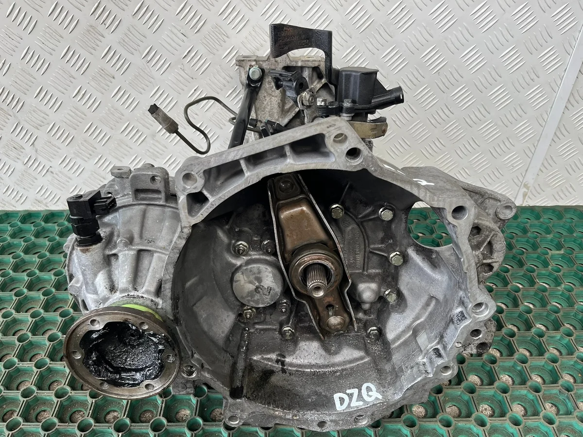 VW New Beetle 97-10 2.0 8V Handbak DZQ