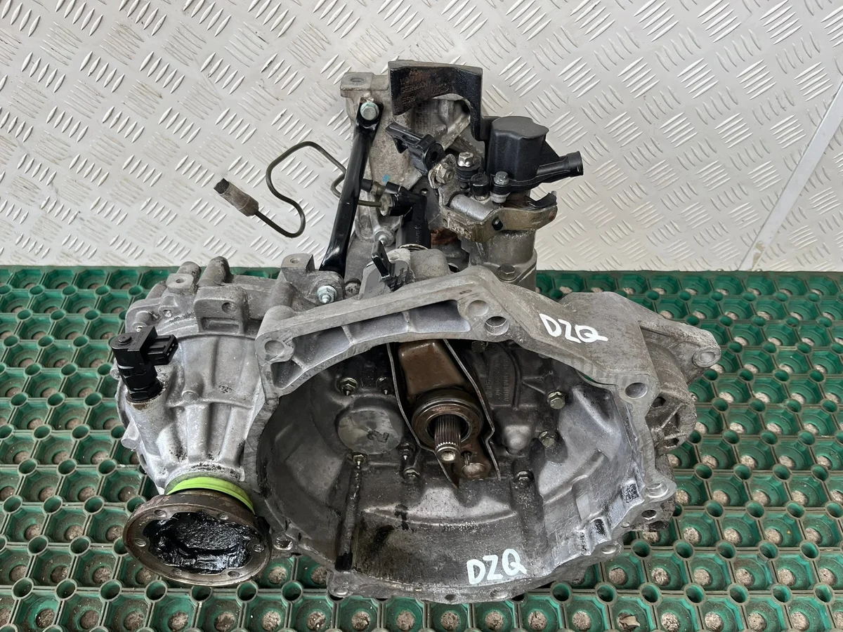Caixa de Câmbio Manual VW New Beetle 2.0 8V DZQ image 3