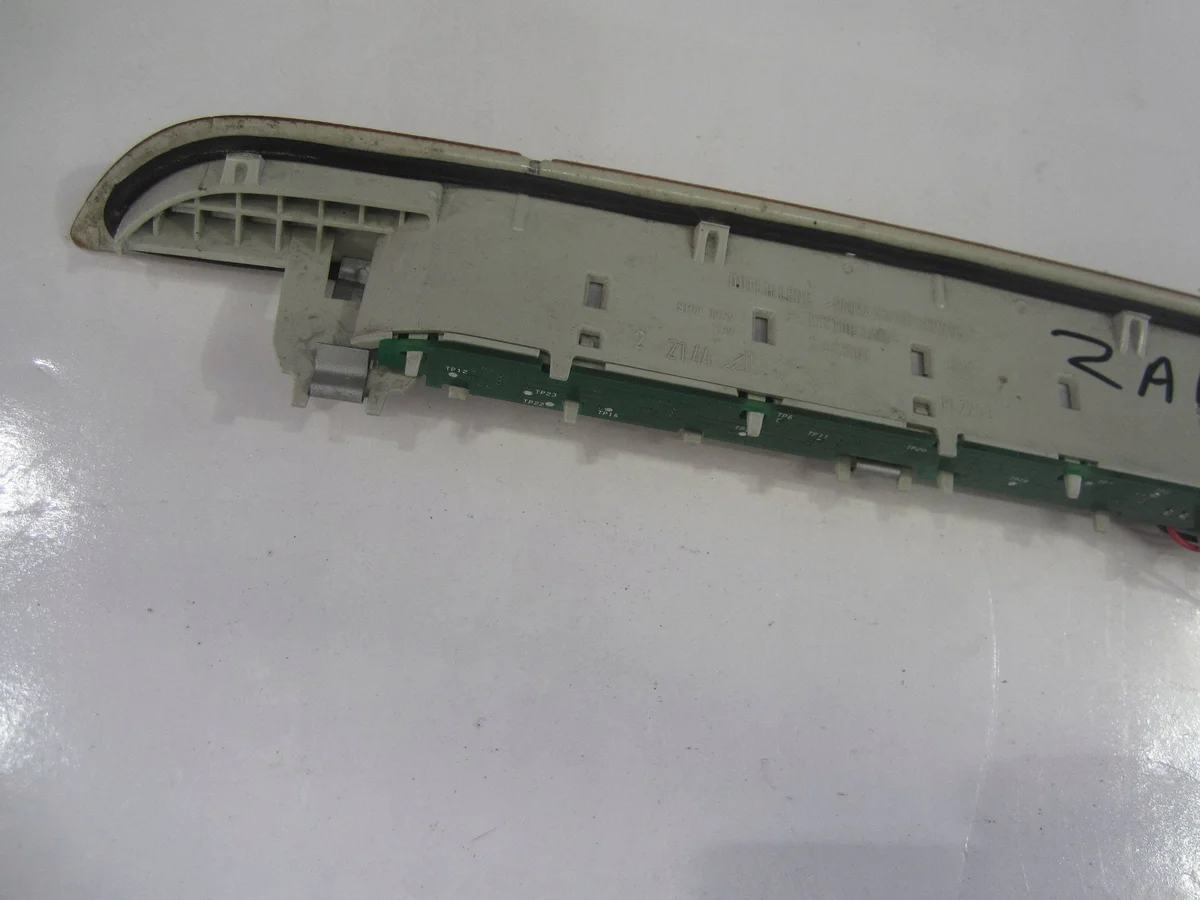 3ª Luz de Freio Opel Zafira C 21447001 image 10