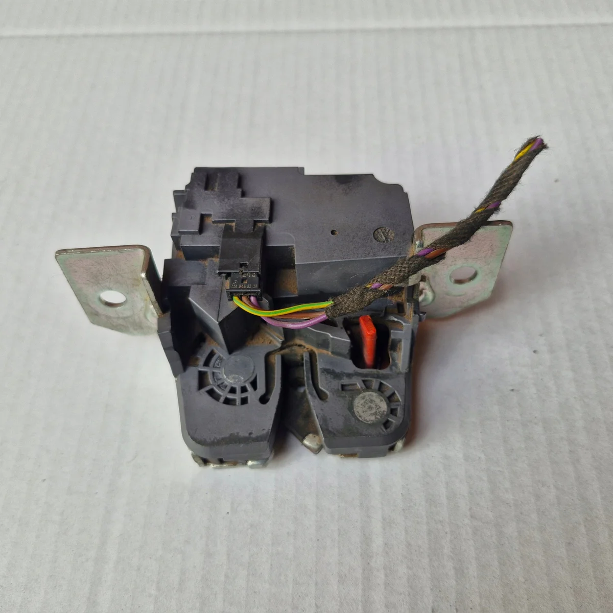 MERCEDES W169 Serrure Coffre Arrière A1697400036