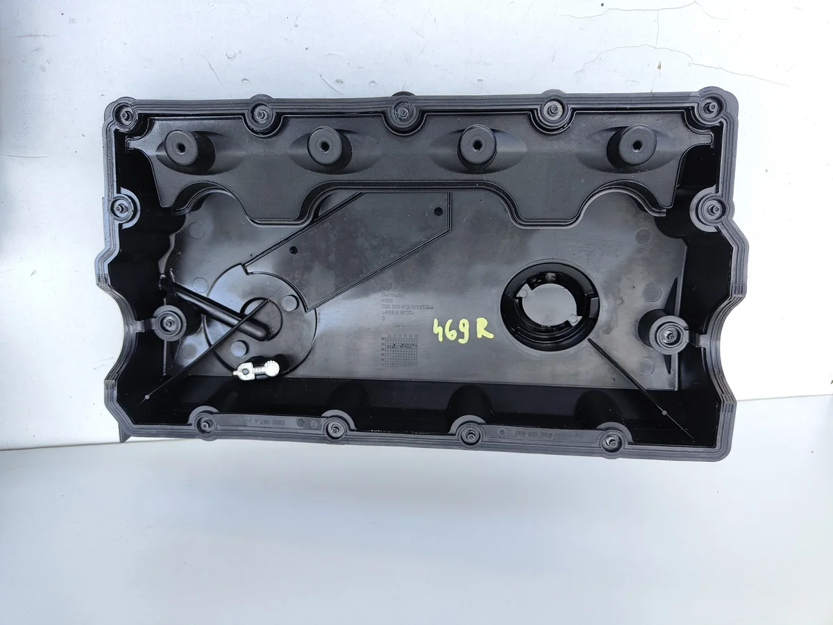 Kleppendeksel 038103475 VW Audi TDI Gebruikt image 6