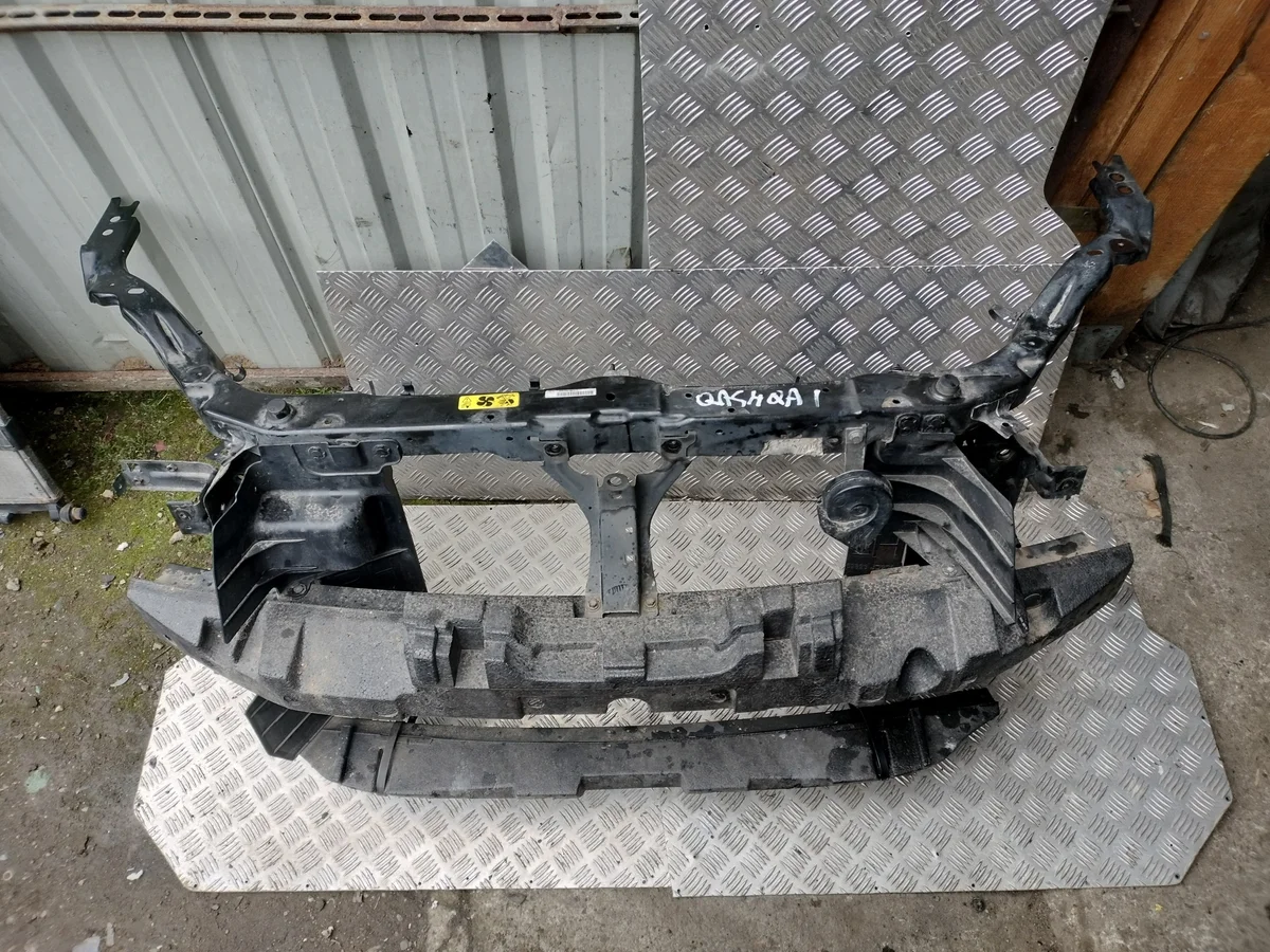 Nissan Qashqai J10 Frontverstärkung image 3
