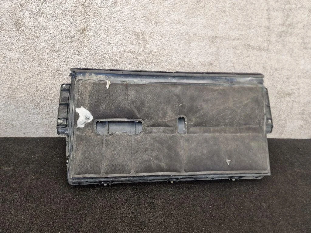 Luftfilterhus Tesla Model S 2017 107916800B image 4