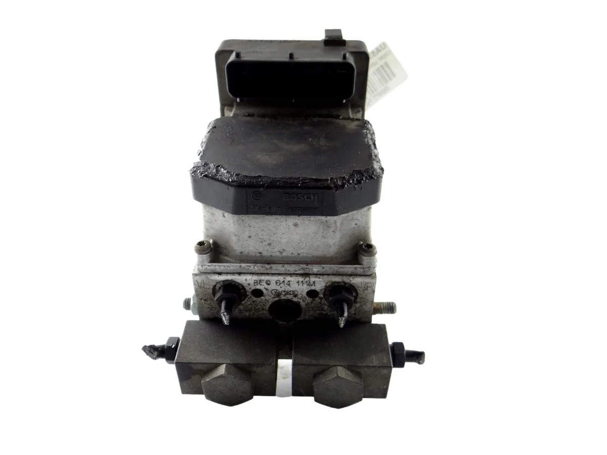 ABS Pump VW Passat B5 8E0614111M Used image 3