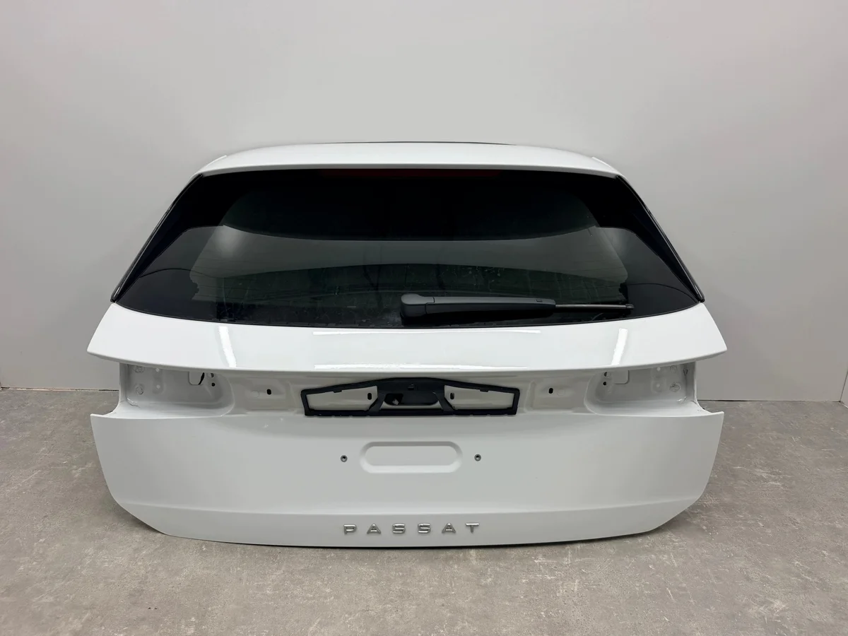 Hayon VW Passat B9 Kombi Variant LC9A