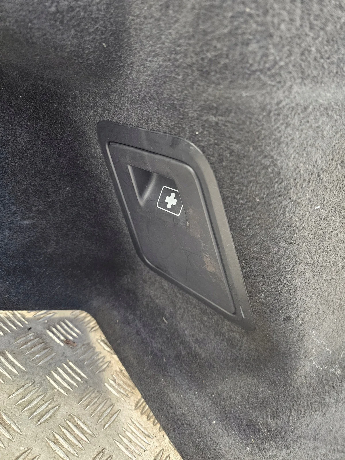 BMW 5 G30 Trunk Trim Panel Left Used image 3