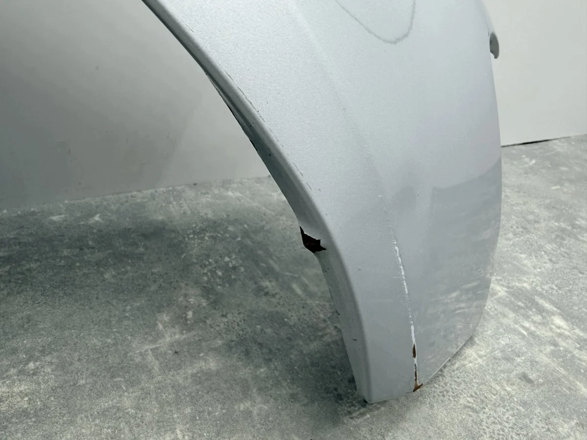 Audi A4 B8 LIFT etulokasuoja oikea image 6