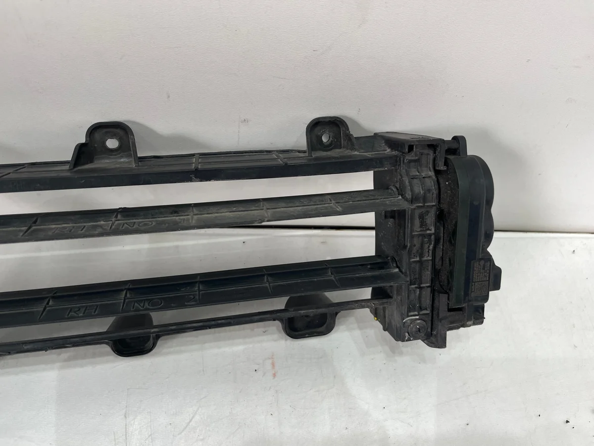 Hyundai Tucson IV Volet d'air directionnel image 8