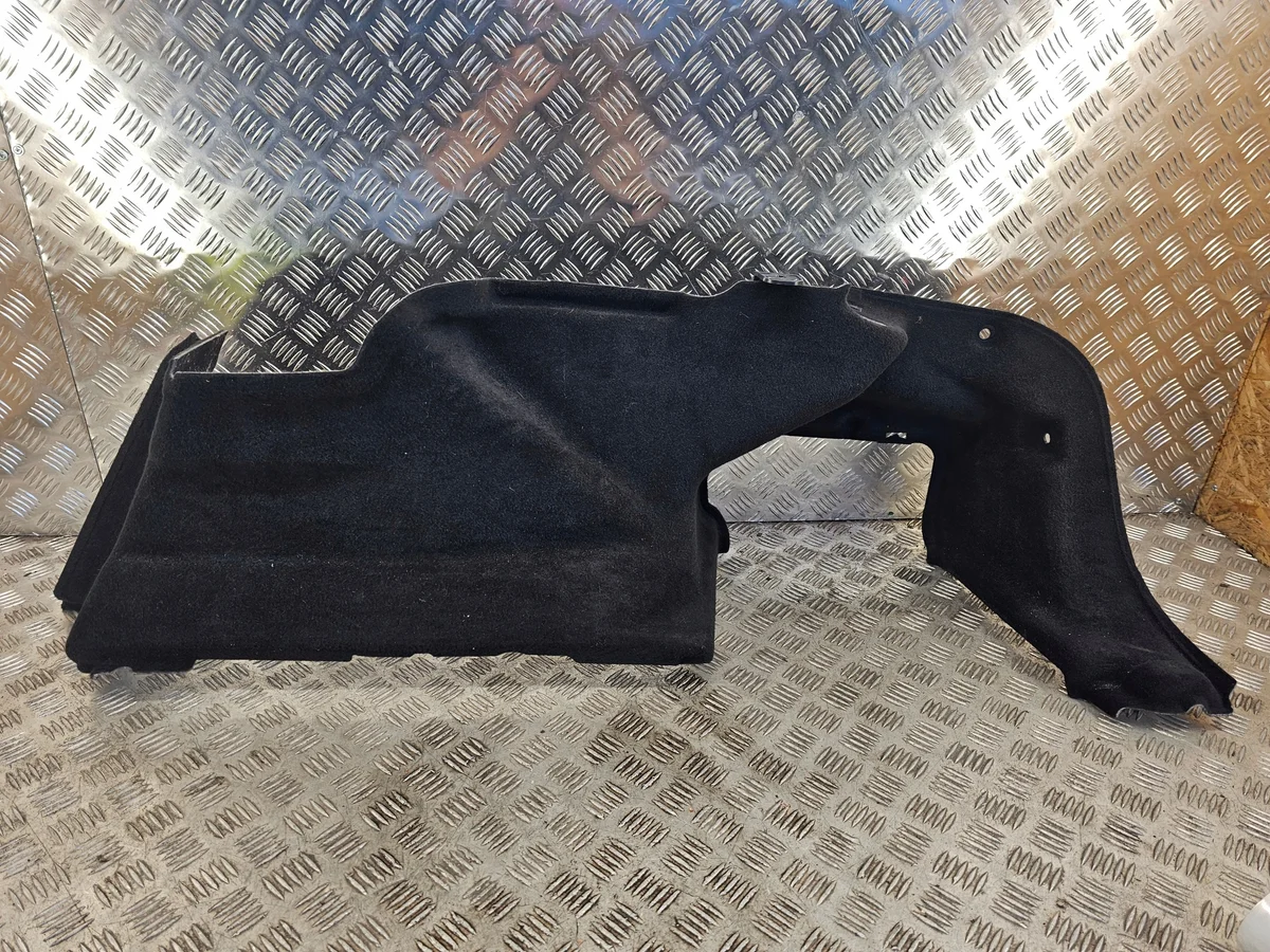 BMW 530e G30 Panel Maletero Derecho Usado