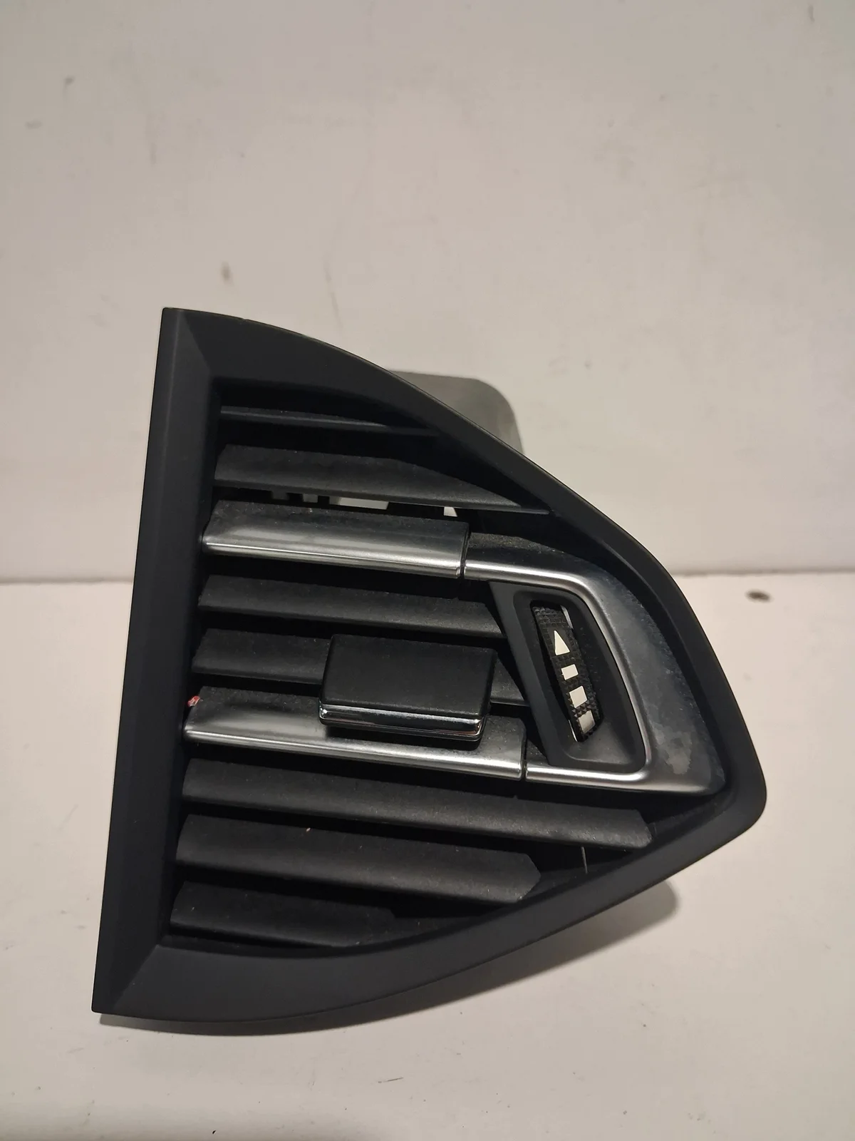 Grille de ventilation Peugeot 308 T9 droite