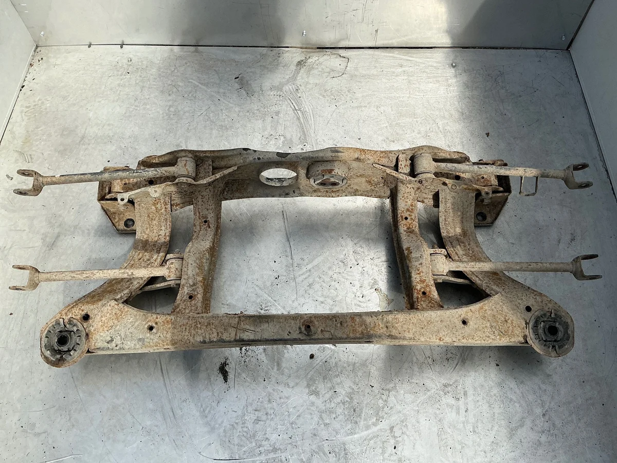 Lexus RX 330-350-400H Hinterachse MBL33475 image 4