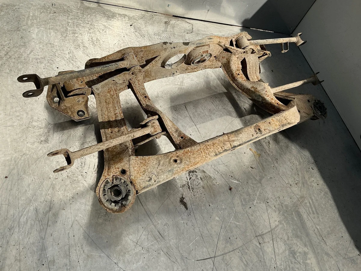 Lexus RX 330-350-400H Hinterachse MBL33475 image 5