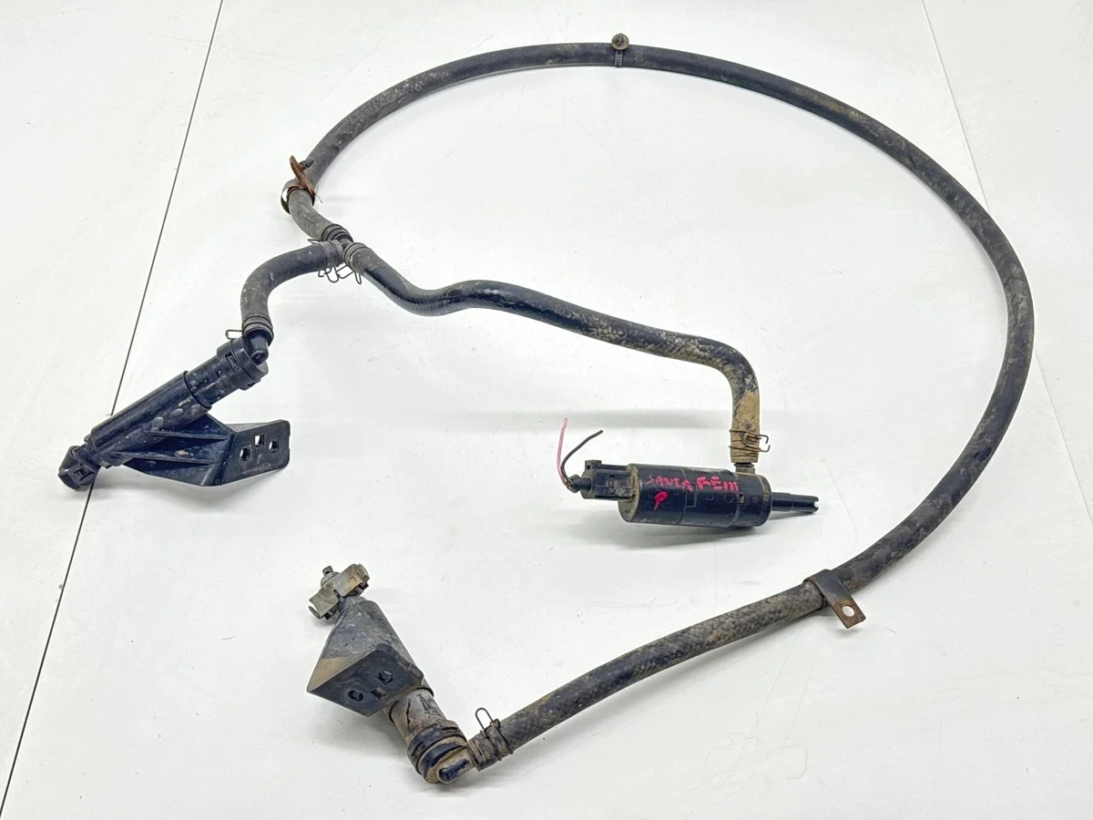 Hyundai Santa Fe Headlight Washer 98671-2W000