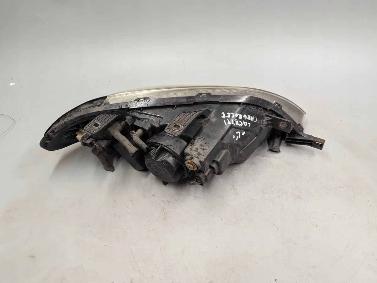 Left Headlight Chevrolet Lacetti OEM 00000647 image 3