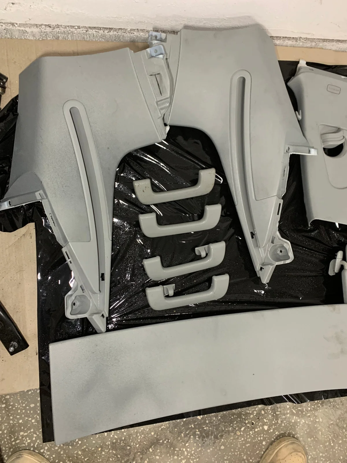 Audi A4 B9 Avant Plastiche Montanti Usate