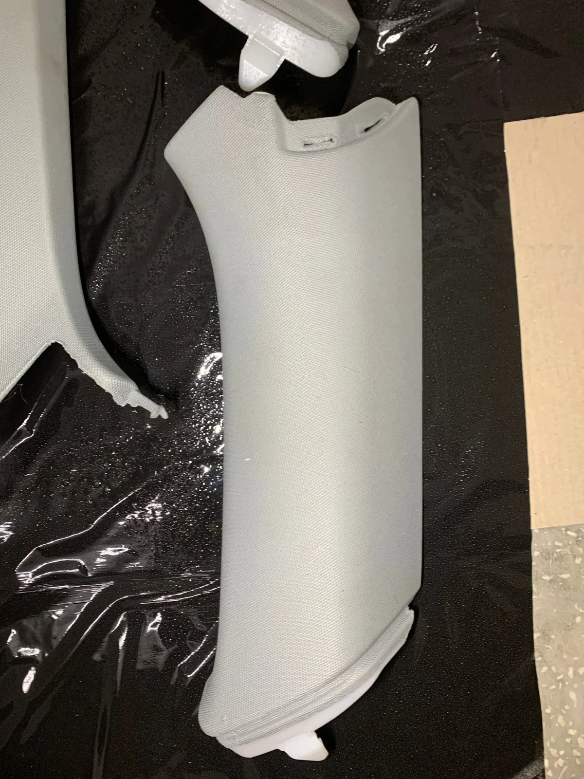 Audi A4 B9 Avant Plastiche Montanti Usate image 5