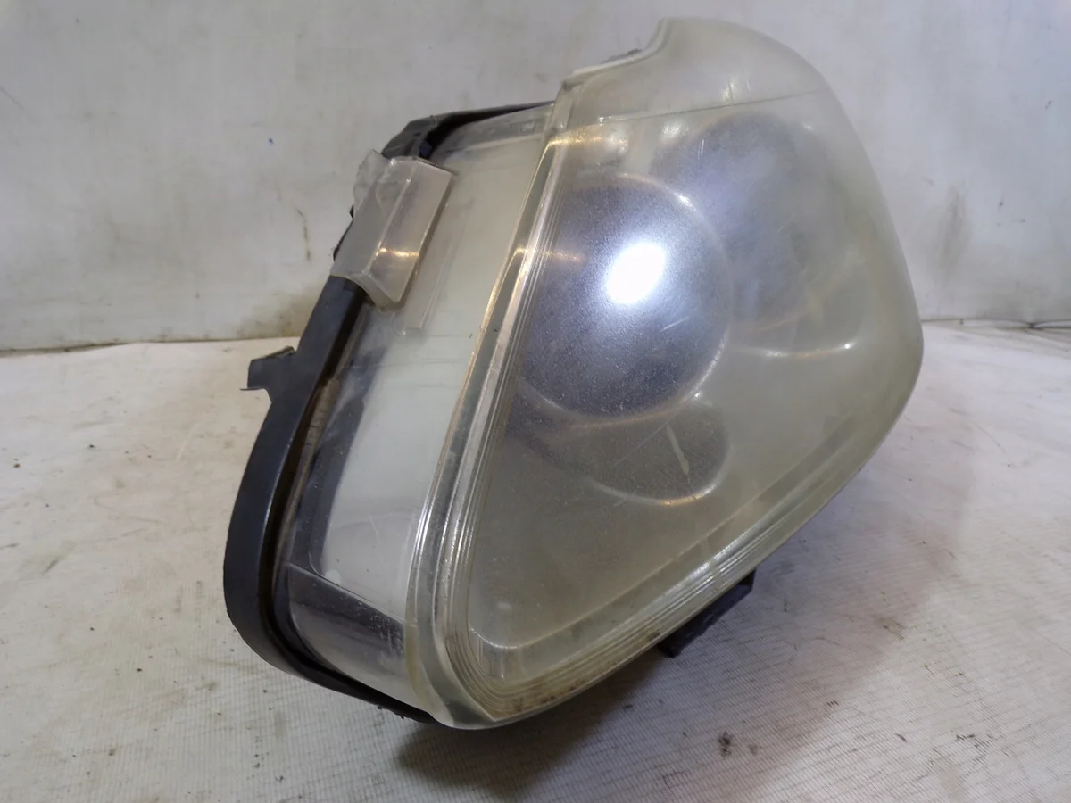 Faro Anteriore Sinistro Opel Corsa D Usato
