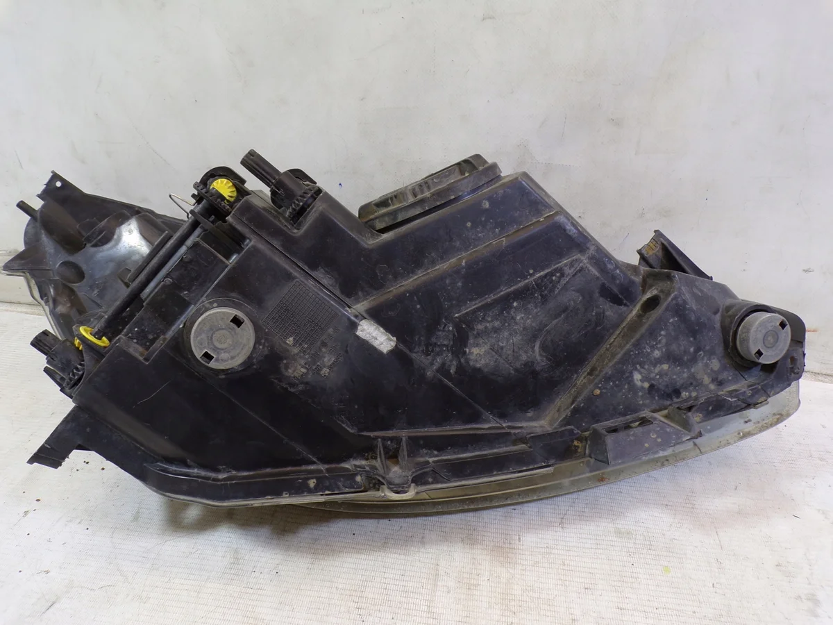 Faro Anteriore Sinistro Opel Corsa D Usato image 9