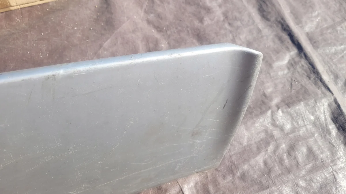 Spoiler para Ford Kuga II - Usado image 6