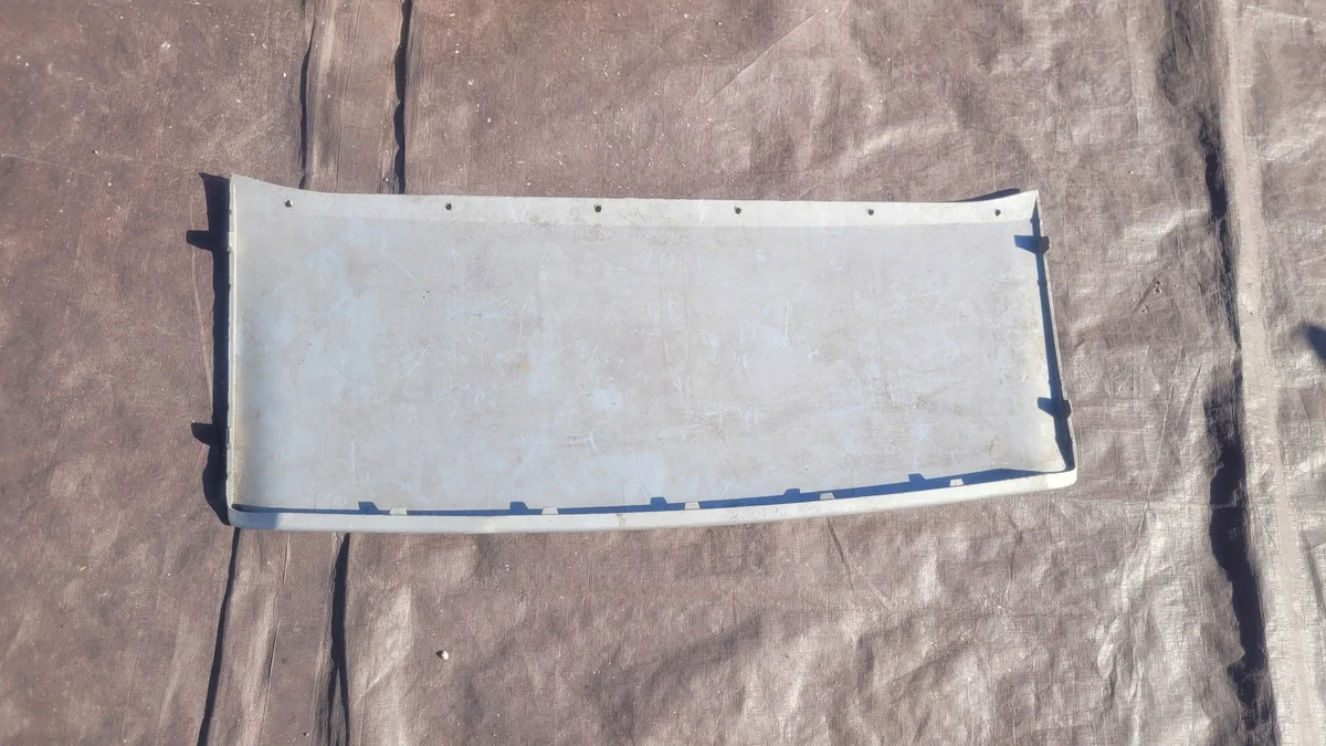Spoiler para Ford Kuga II - Usado image 9
