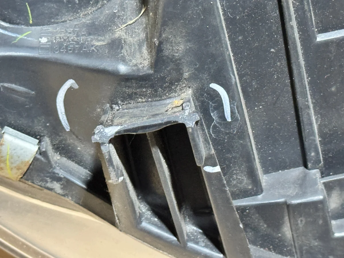 Faro anteriore sinistro Audi A6 C5 usato image 6