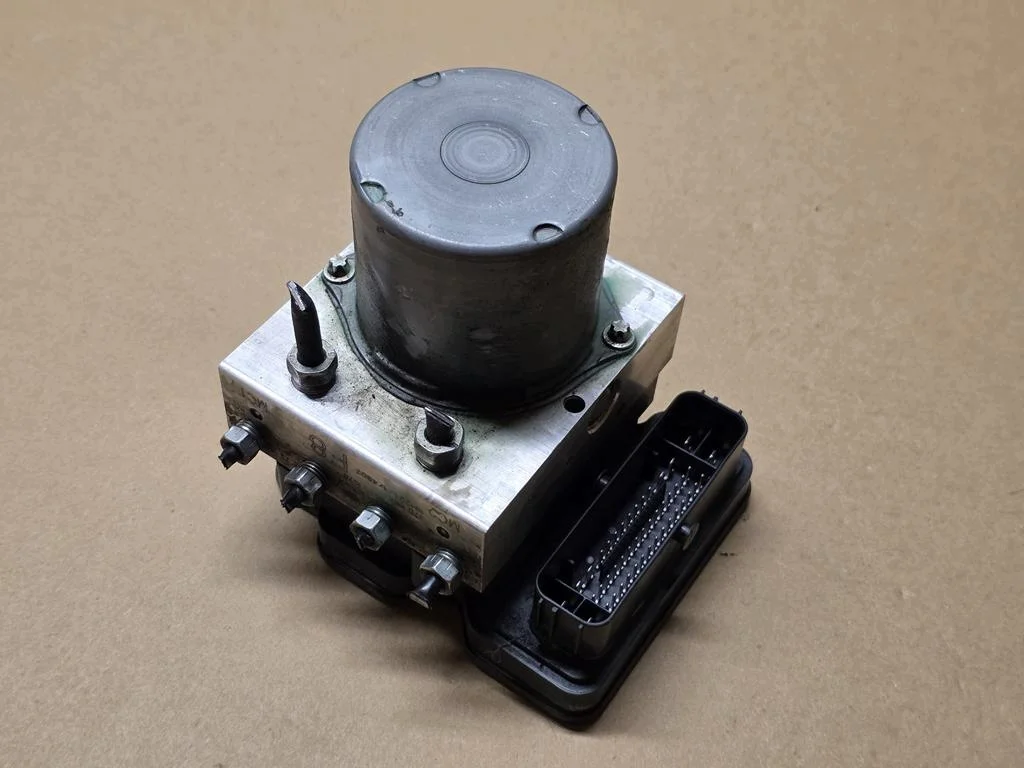 Pompe ABS Subaru Forester V SK 27536SJ070