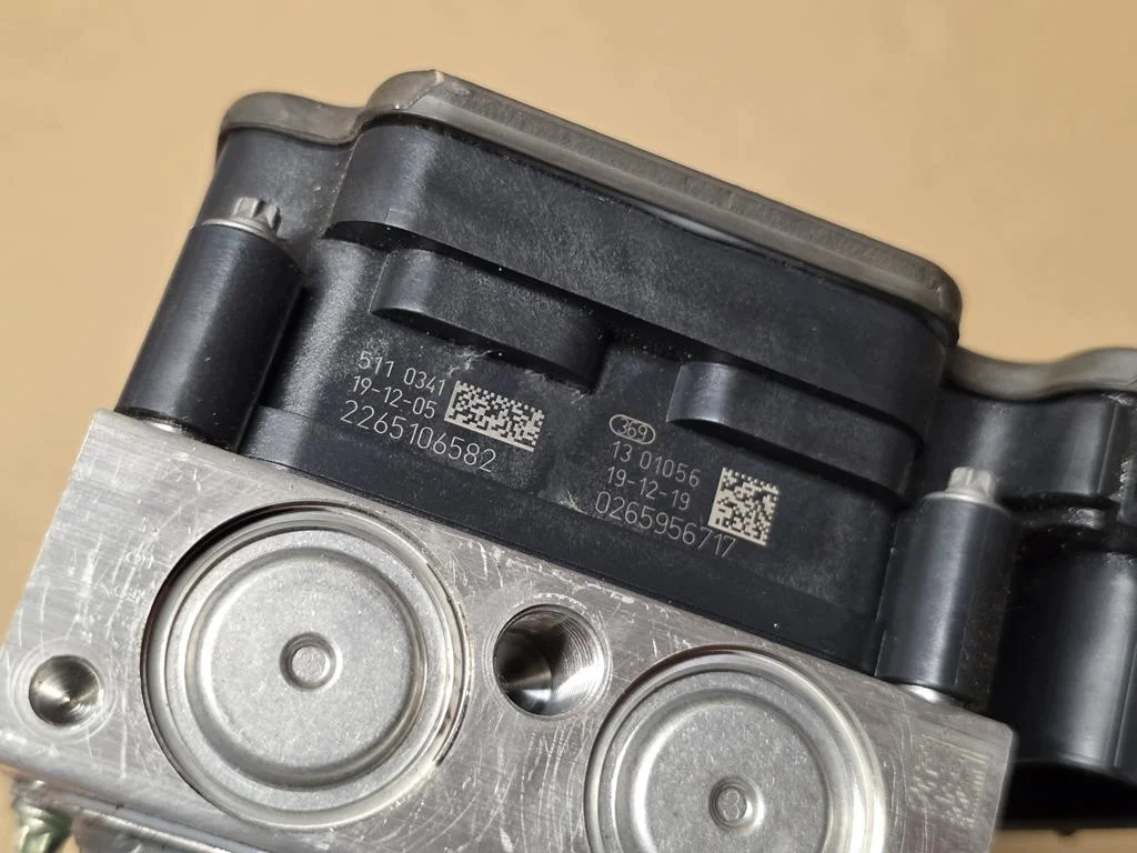 ABS-pump Subaru Forester V SK 27536SJ070 image 3