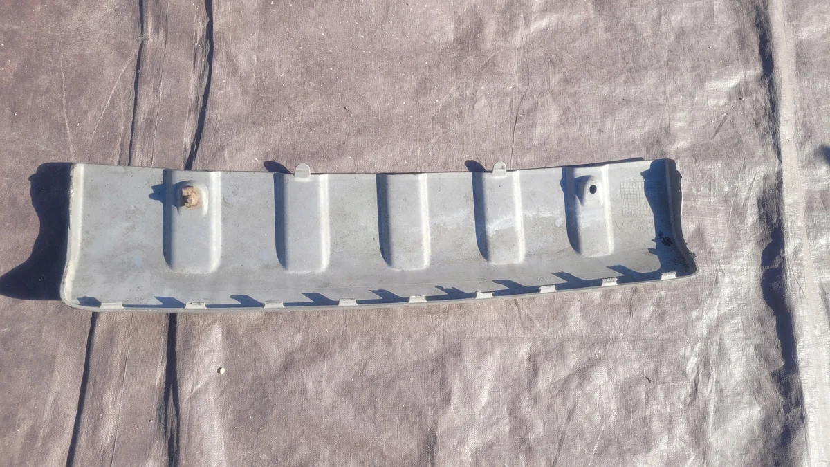 Spoiler Traseiro Land Rover Freelander Usado image 7