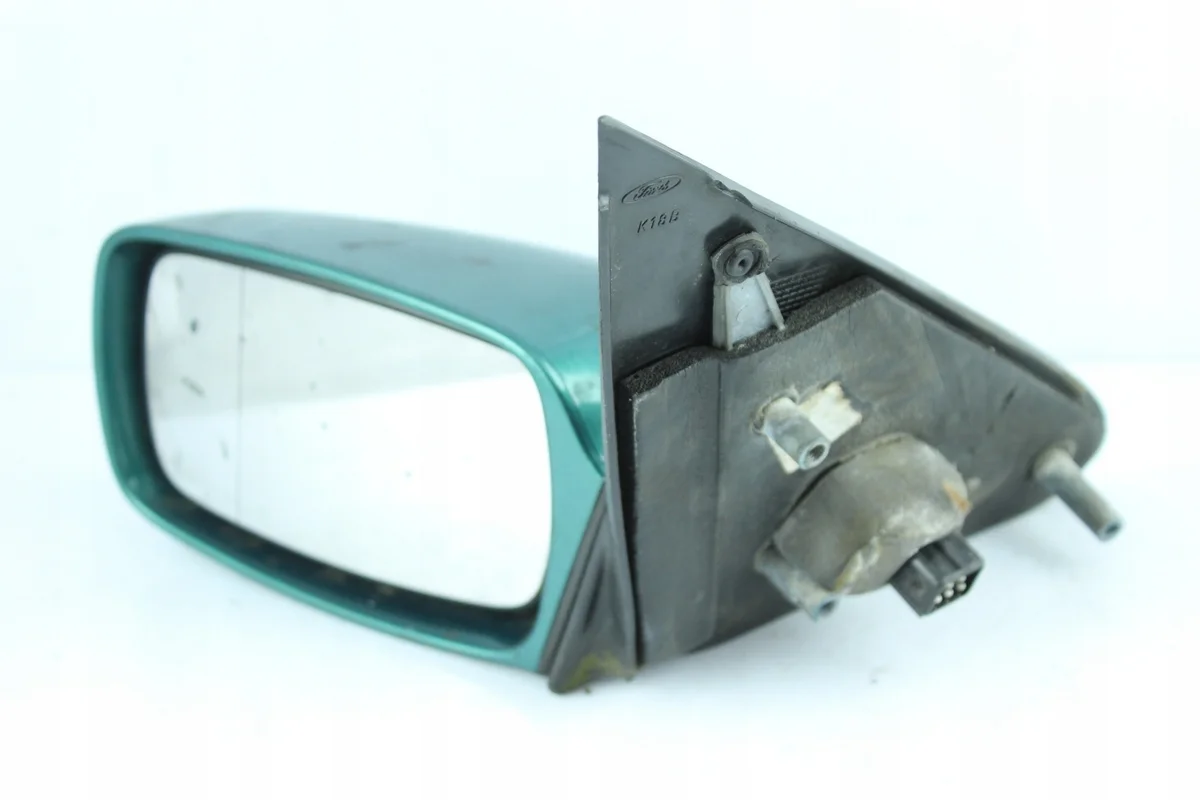 LUKKI PEILI FORD MONDEO VASEN UA8526