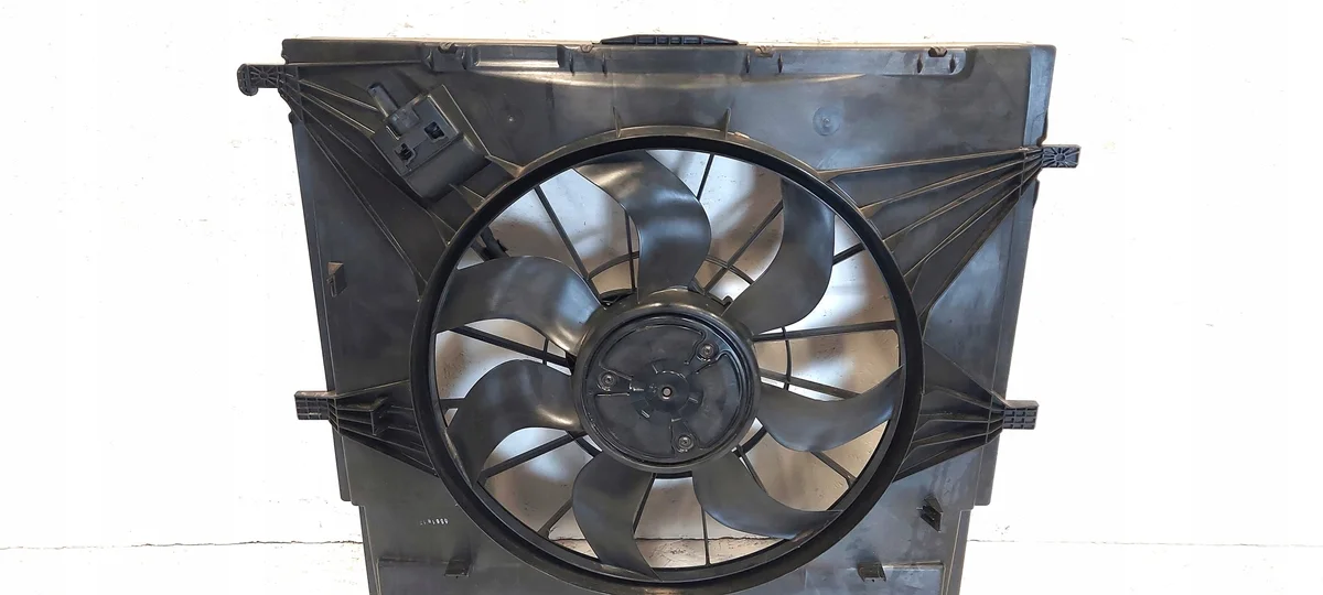 Mercedes W447 Vito V-Class Radiator Fan