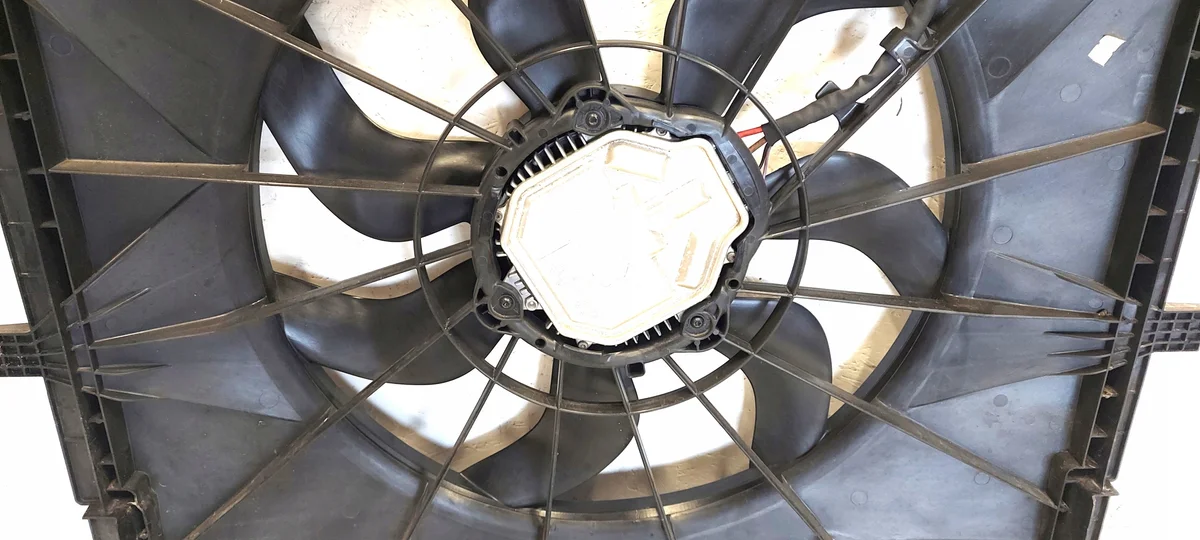 Ventilateur Mercedes W447 Vito V-Class A4479060412 image 5