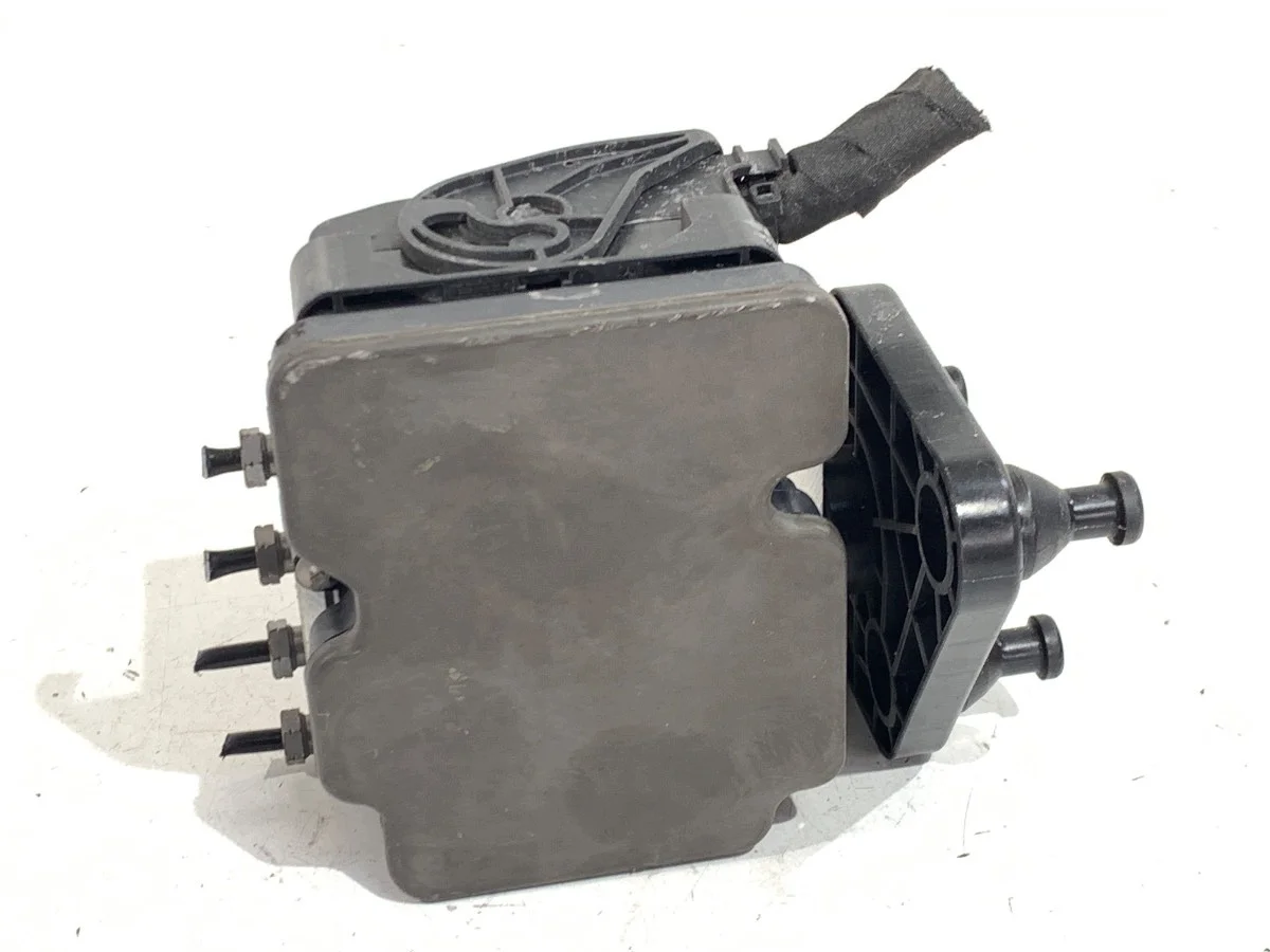 Pompe ABS Mercedes eSprinter A9079000106 image 3