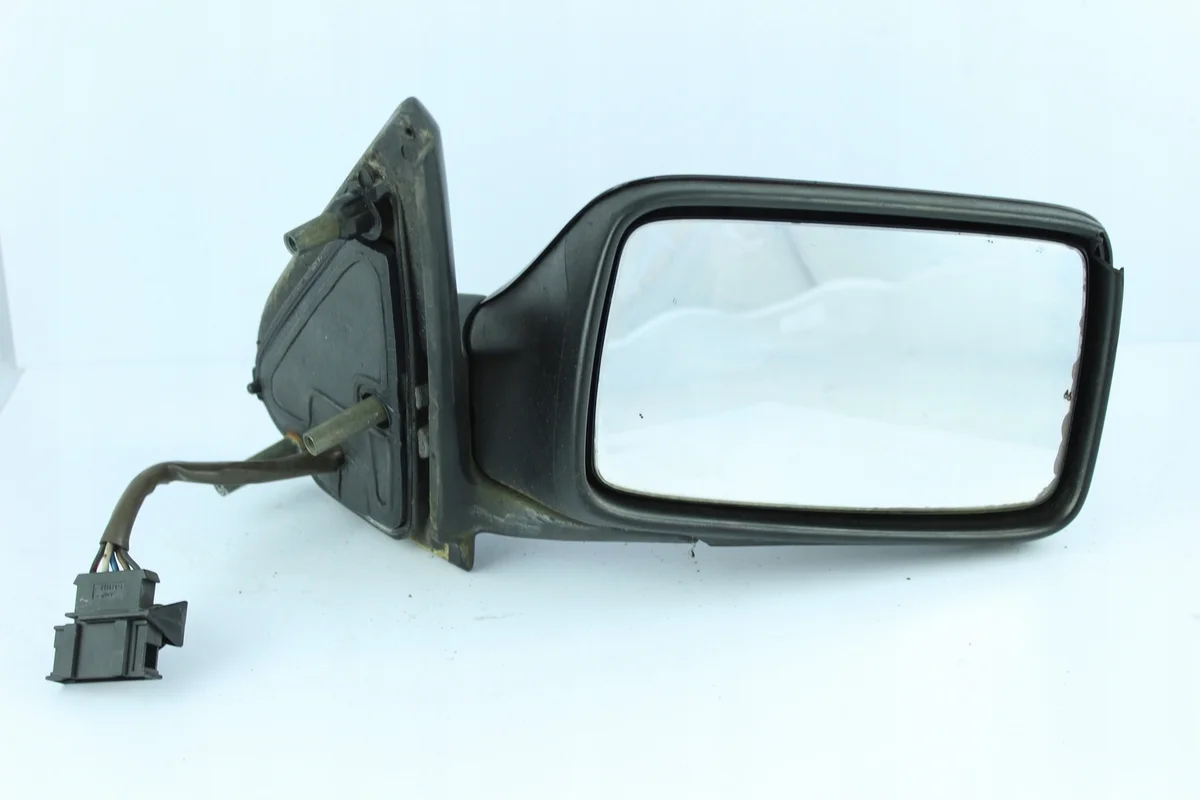 Rétroviseur VW Golf III Droit UA2281