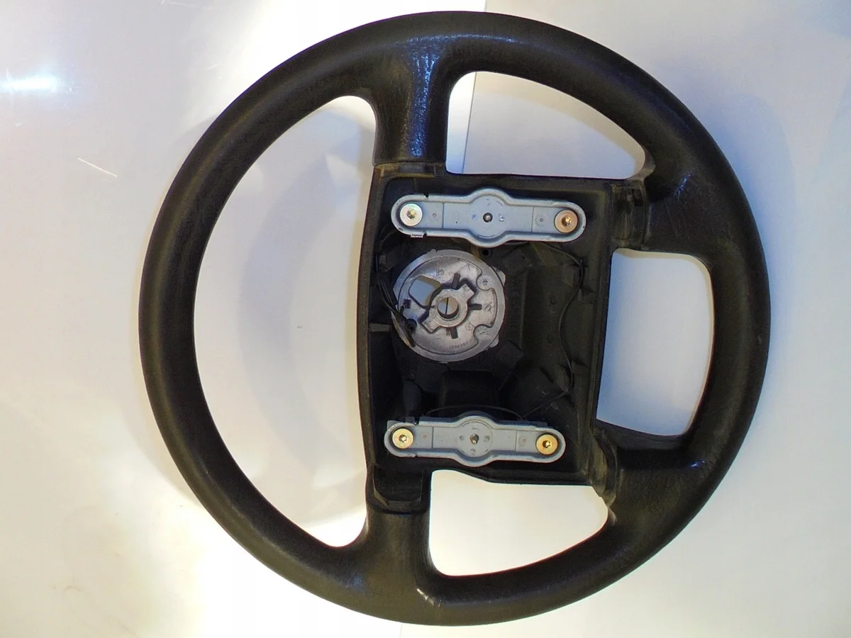 Lenkrad Volvo 440 UA9387 gebraucht
