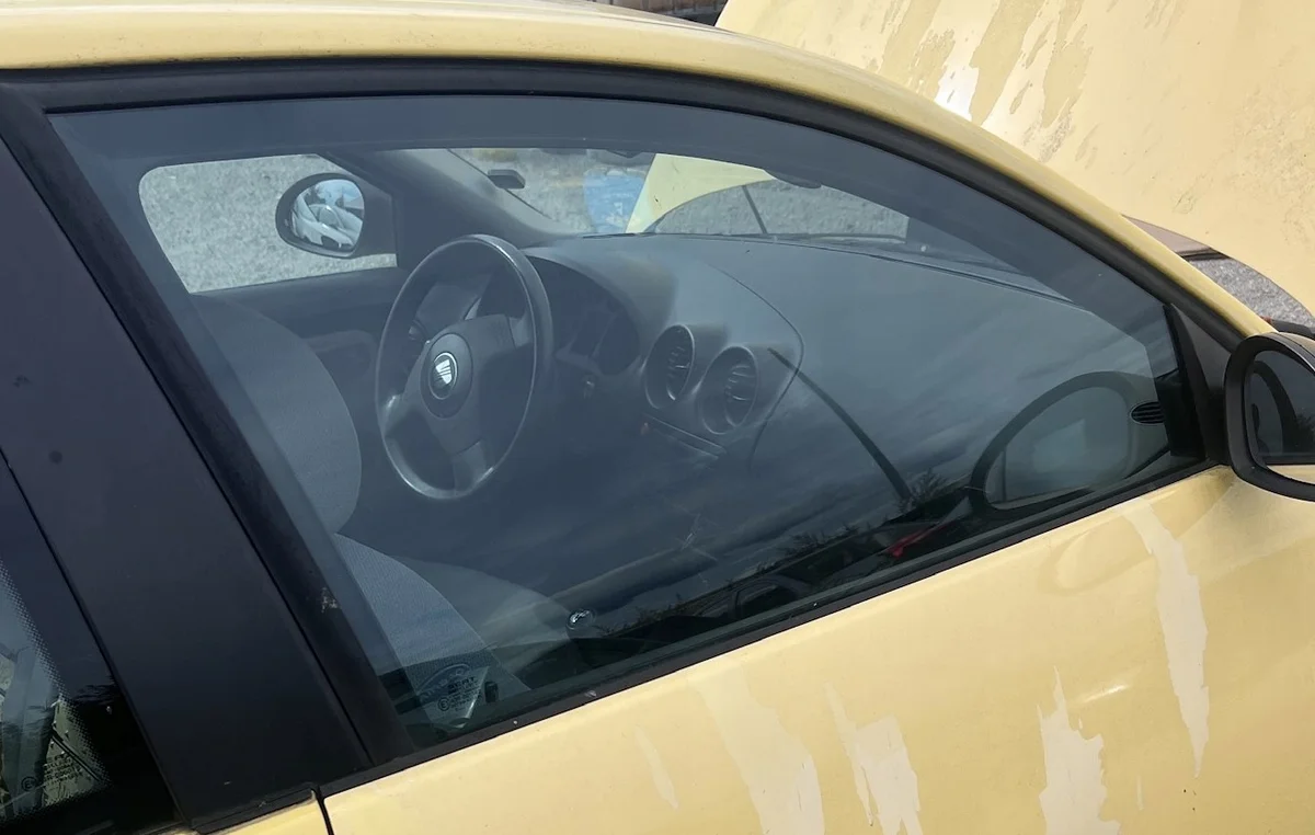 VETRO FINESTRINO SEAT CORDOBA IBIZA III 6L 02-08